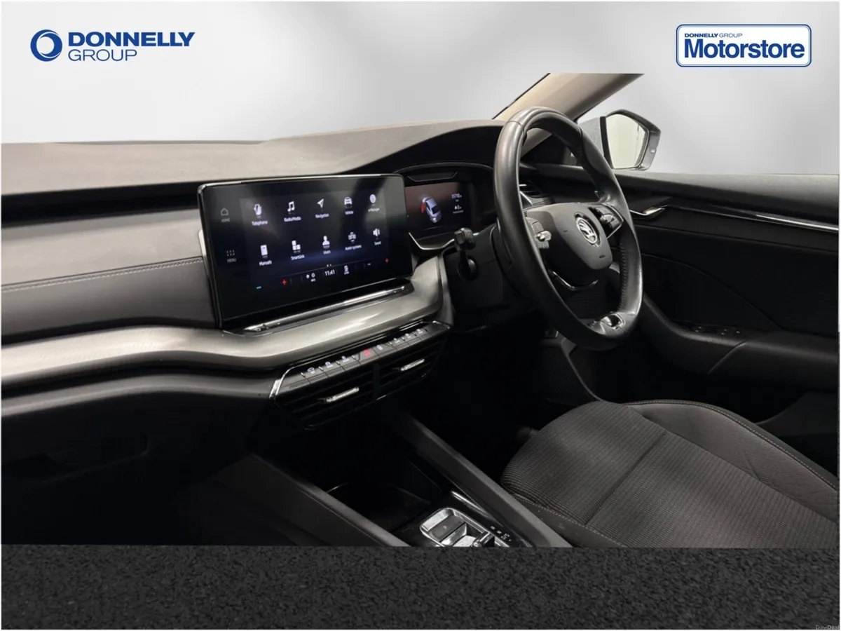 Skoda OCTAVIA 1.4 TSI iV SE Technology DSG 5dr - Image 2