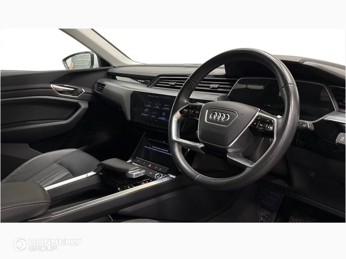 Audi Q8 250kW 50 Quattro 95kWh Sport 5dr Auto - Image 6