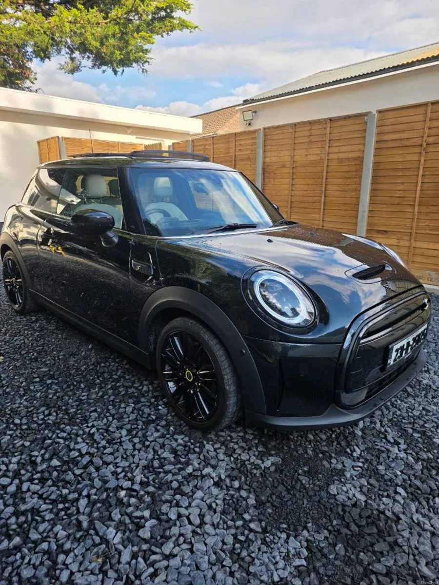 Mini Cooper Electric - Image 2