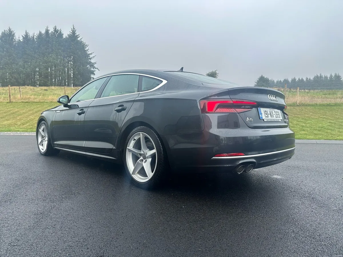 AUDI A5 40 SPORT SP/BACK 190PS QUATTRO S/TRONIC - Image 3