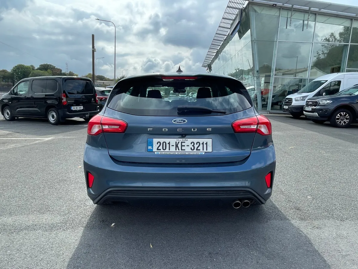 Ford Focus ST-Line 1.5 Diesel - Image 6