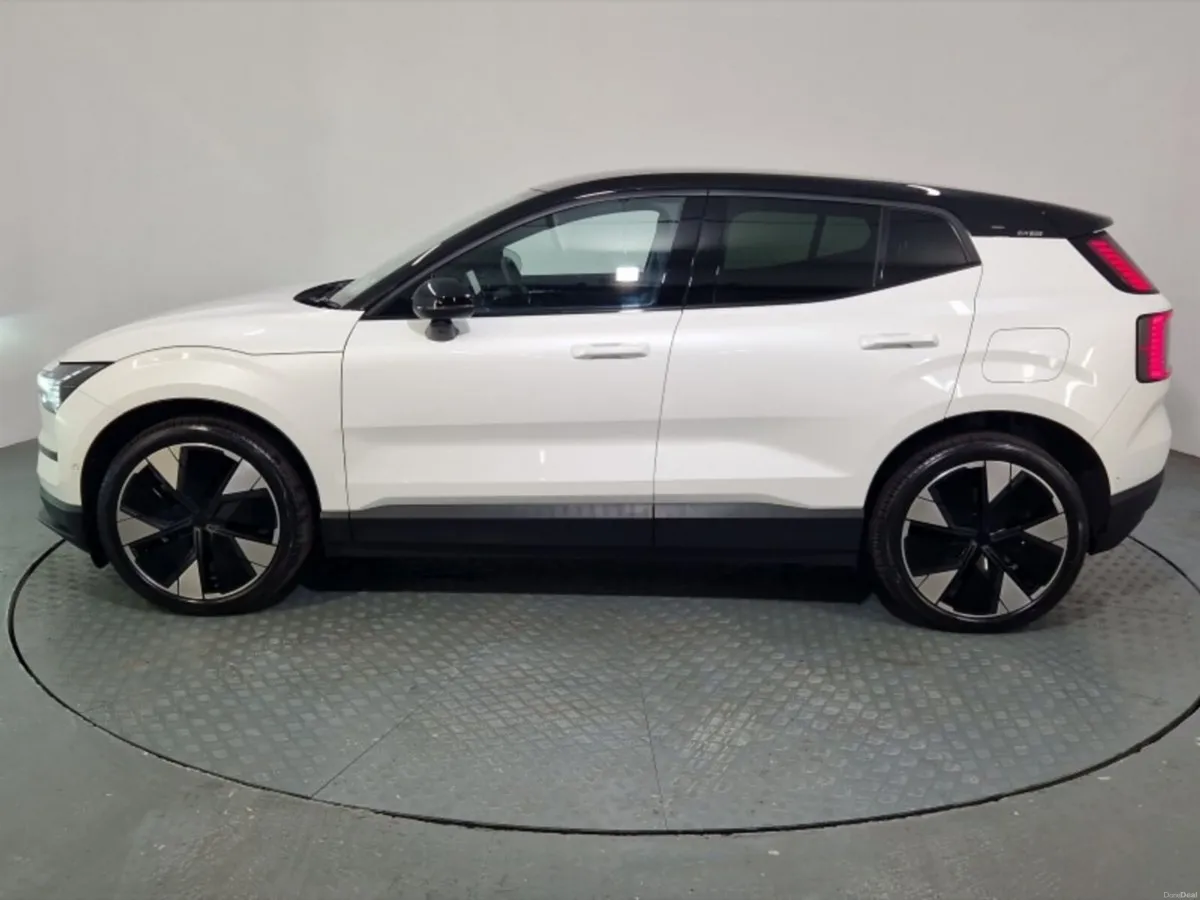 Volvo EX30 Ultra Extended Range - Image 5
