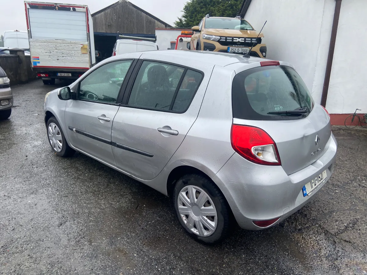 Renault Clio 2011 new nct - Image 3