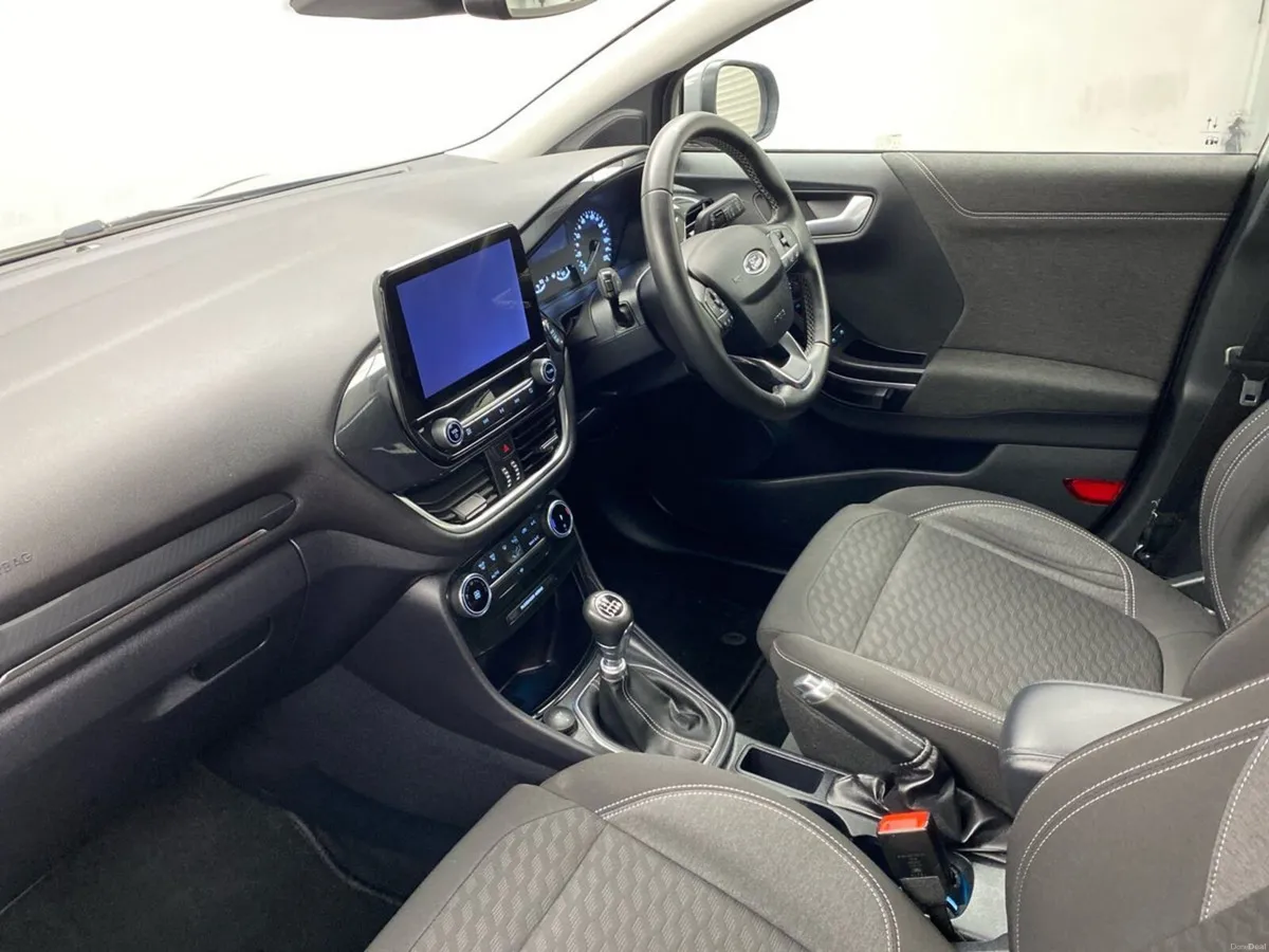 Ford Puma 1.0L EcoBoost Hybrid 125PS Titanium - Image 2