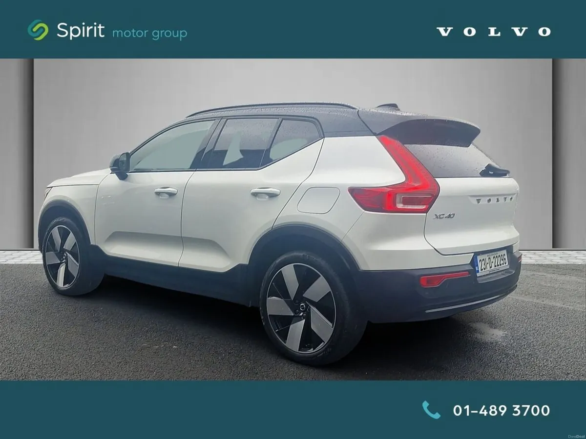 Volvo XC40 Fully Electric Ultimate - Image 2