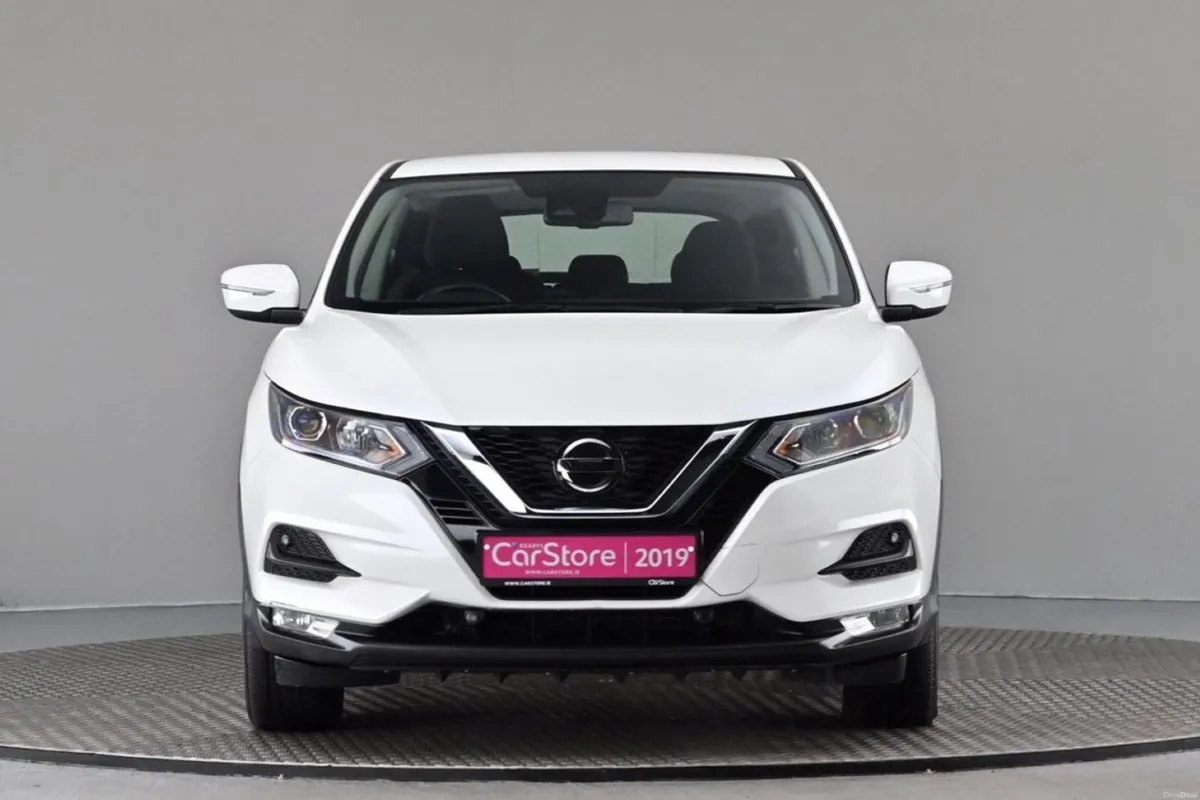 Nissan Qashqai 1.5 DCI 6SPD ACENTA PREMIUM - Image 2
