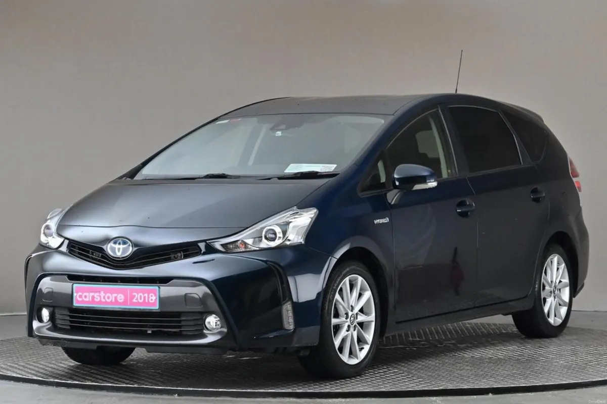 Toyota Prius 1.8 HYBRID LUXURY 7SEATS **HALF LEATH - Image 3