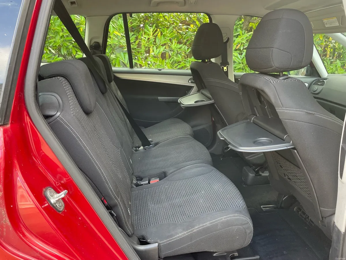 10 Citroen Picasso 1.6 Hdi 7 seater €995 - Image 6