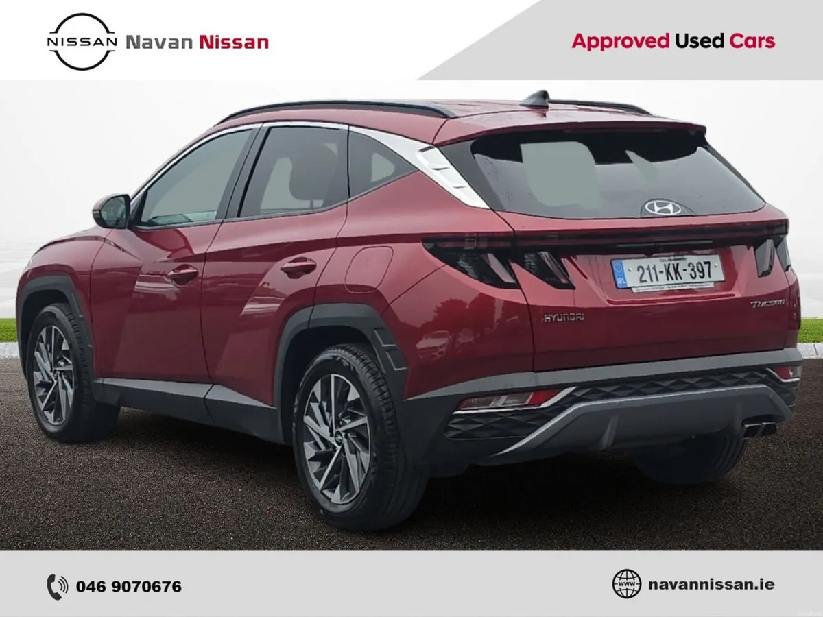 Hyundai Tucson 2WD Executive Plus *4.9% APR!* - Image 6