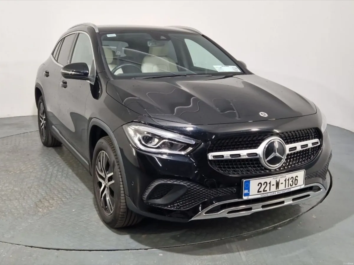 Mercedes-Benz GLA PHEV Progressive - Image 1