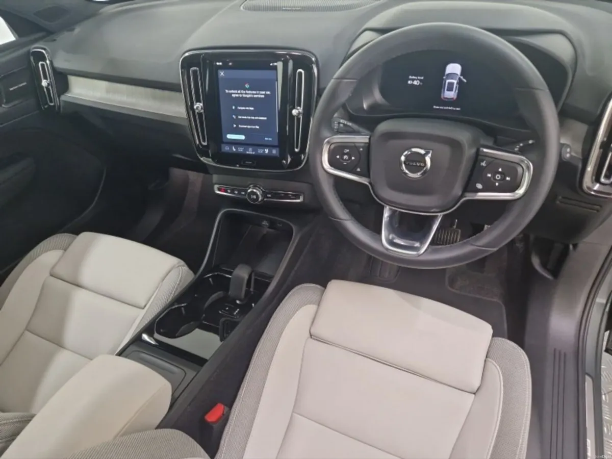 Volvo EX40 Single Motor Ext Range Electric Plus - Image 3