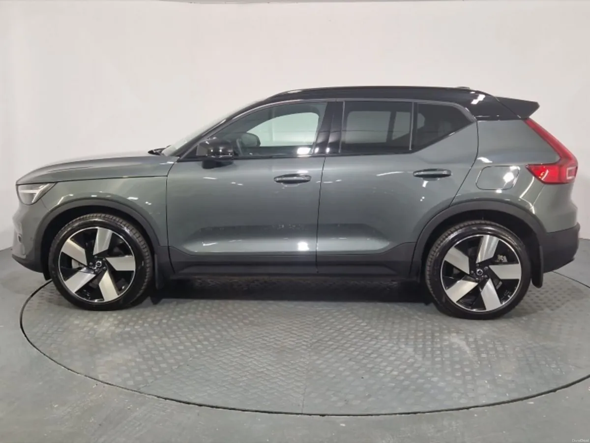 Volvo EX40 Single Motor Ext Range Electric Plus - Image 5