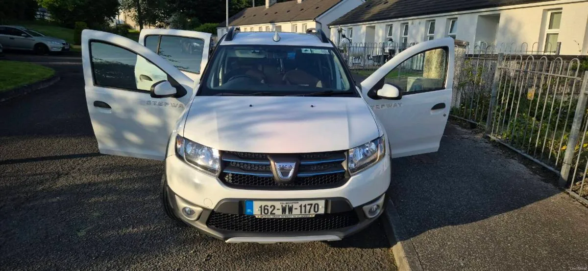 Dacia Sandero Stepway 2016 - Image 1