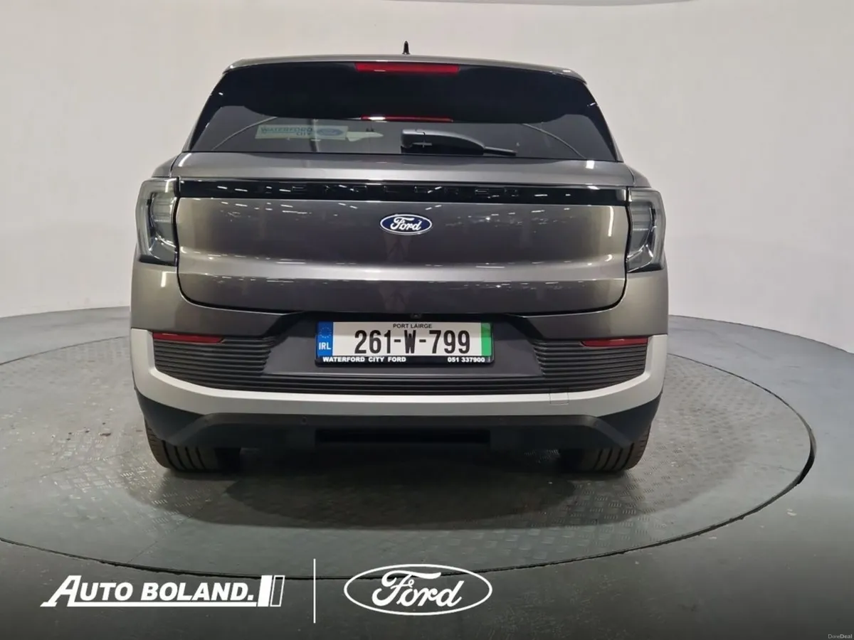 Ford Explorer Premium 77kWh Extended Range RWD - Image 4