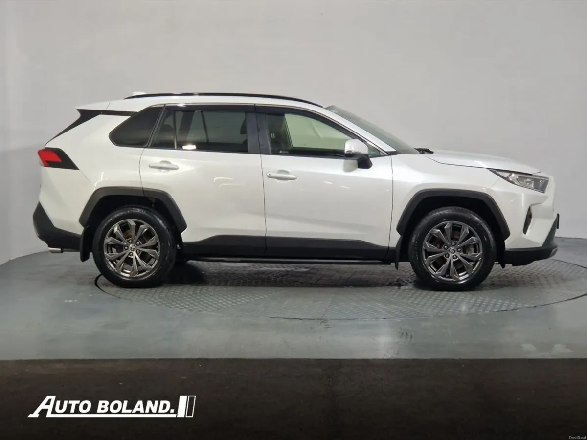 Toyota RAV4 2.5 Hybrid Sol 2WD - Image 4