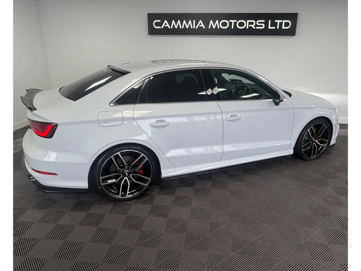 Audi S3 ABA-8VCJXL - Image 2