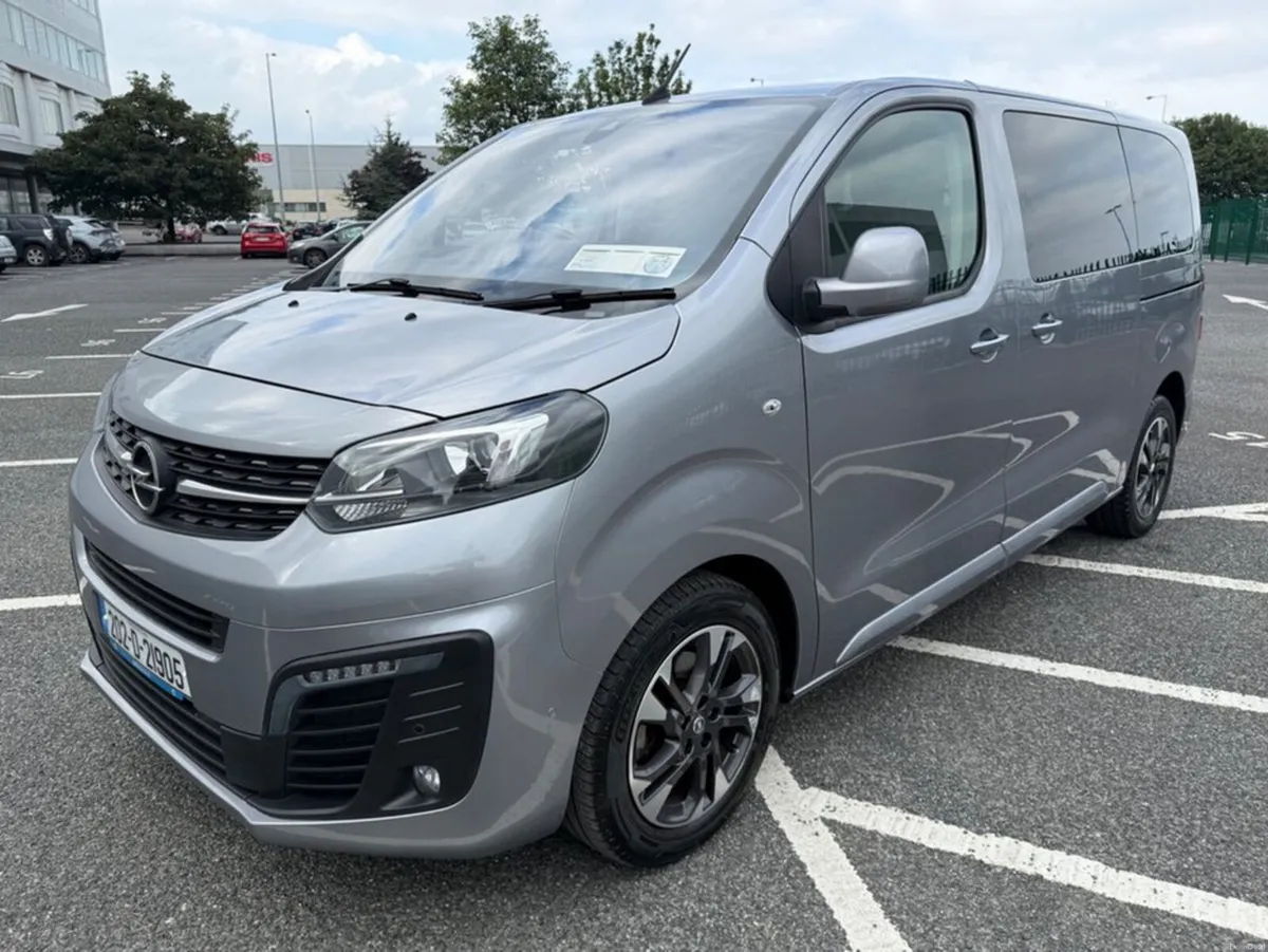 Citroen Spacetourer 2.0 DIESEL, 8 SEATS, HUGH SPEC - Image 6
