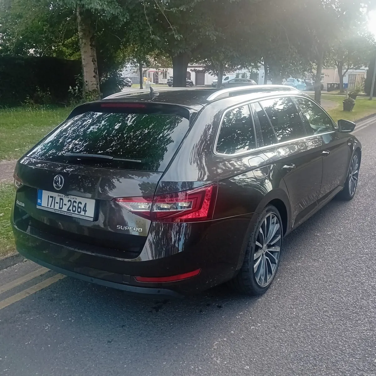 Skoda superb L&k estate - Image 4