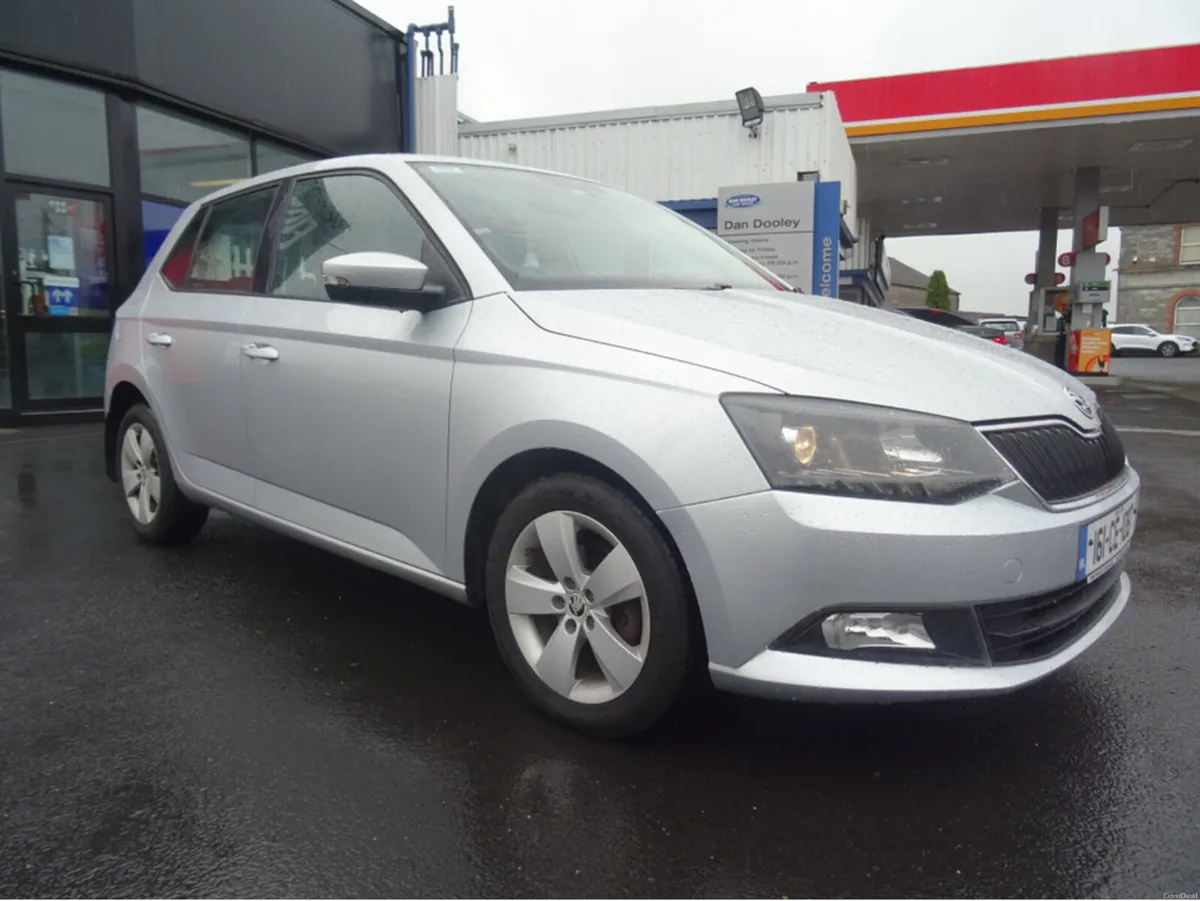 Skoda Fabia AMBITION 1.2 TSI 90HP 4DR - Image 4
