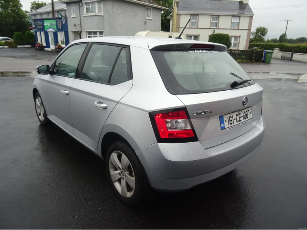 Skoda Fabia AMBITION 1.2 TSI 90HP 4DR - Image 6