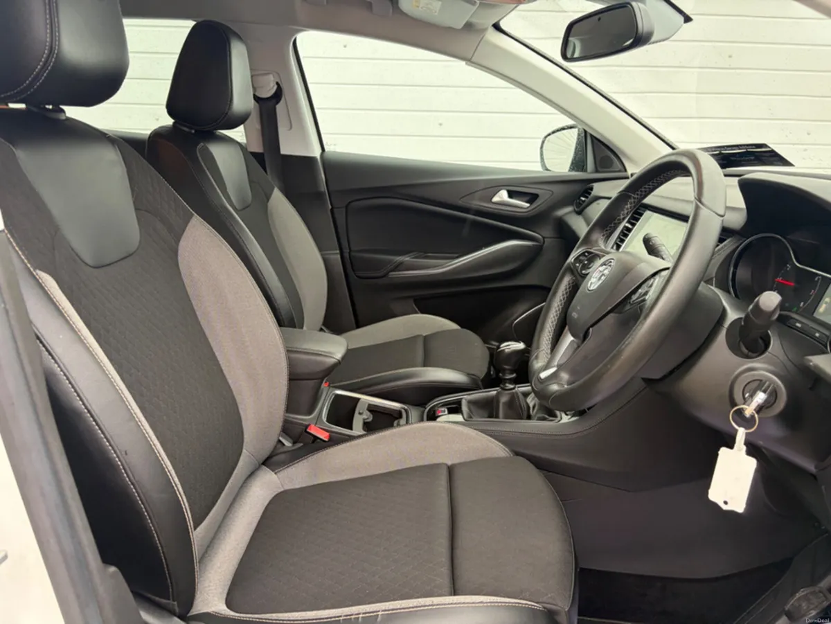 Vauxhall Grandland X 1.2 SPORT NAV 13 130PS S/S 5D - Image 6