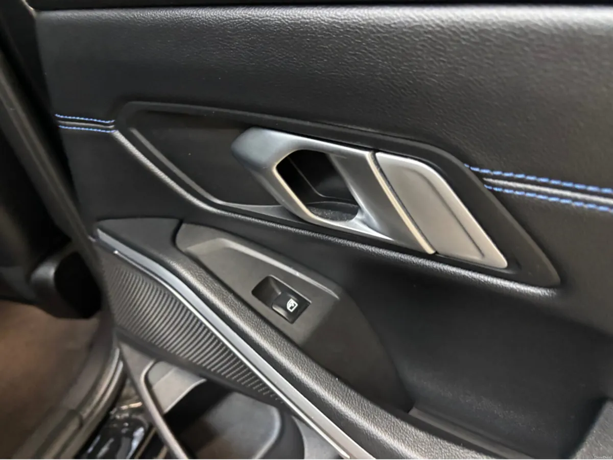BMW 3-Series D XDRIVE S3MF 4DR AUTO M Sport Financ - Image 5