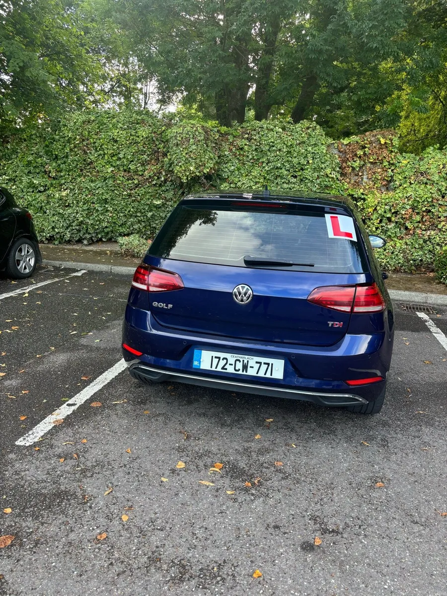 172 Volkswagen Golf TDI SE - Image 3