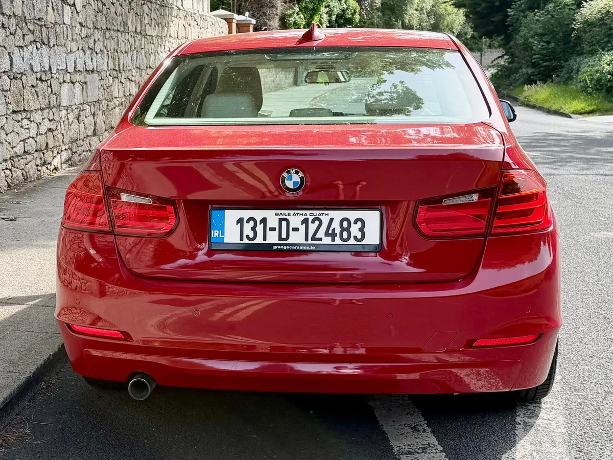 BMW 3-Series 2013!!! AUTO !! LEATHER - Image 5