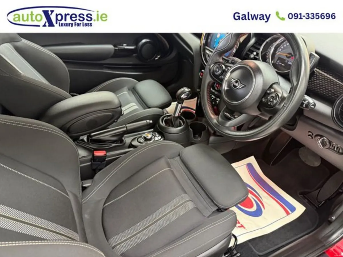 Mini Cooper D 2.0 Automatic, Reversing camera - Image 6
