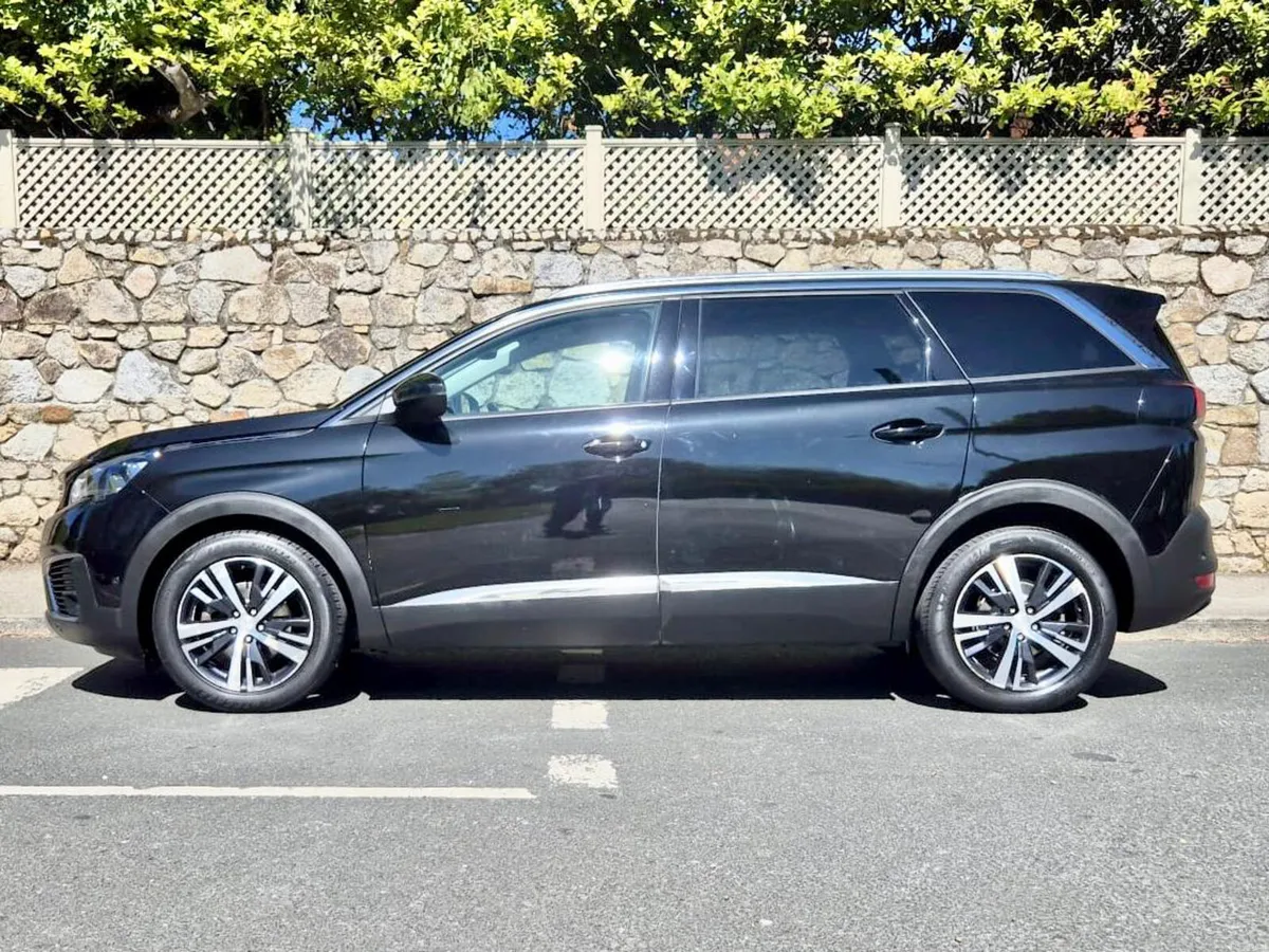 Peugeot 5008 2019!! 1.6hdi ALLURE 7 SEATER!!! - Image 4