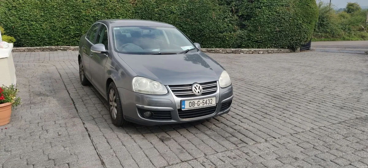 Volkswagen Jetta 2008 - Image 3