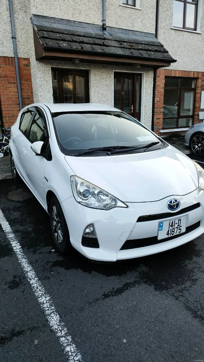 Clean & Well-Maintained with Alarm system - Image 2