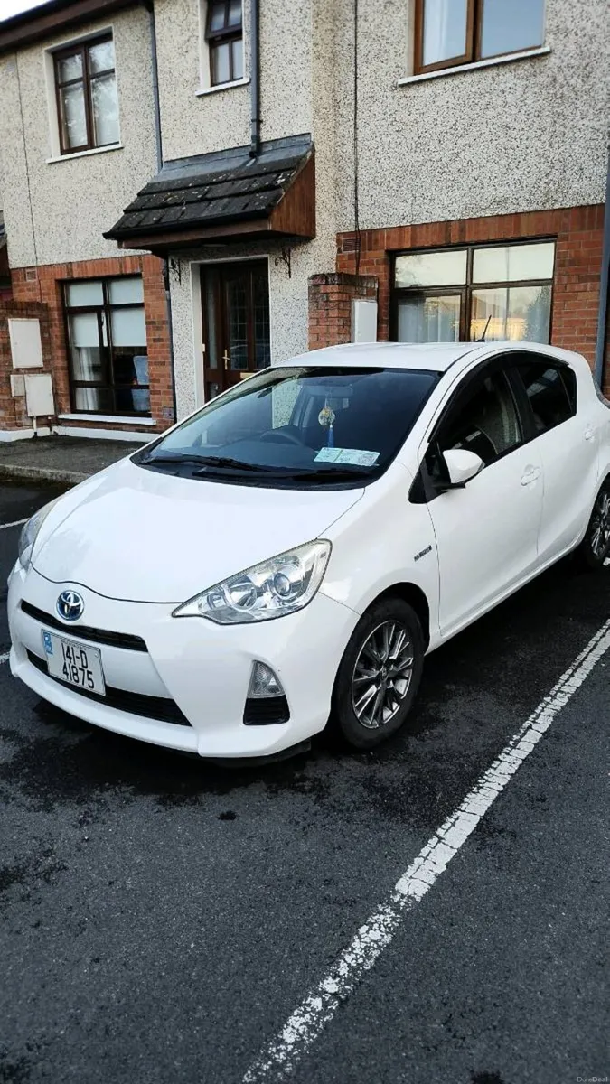 Clean & Well-Maintained with Alarm system - Image 3