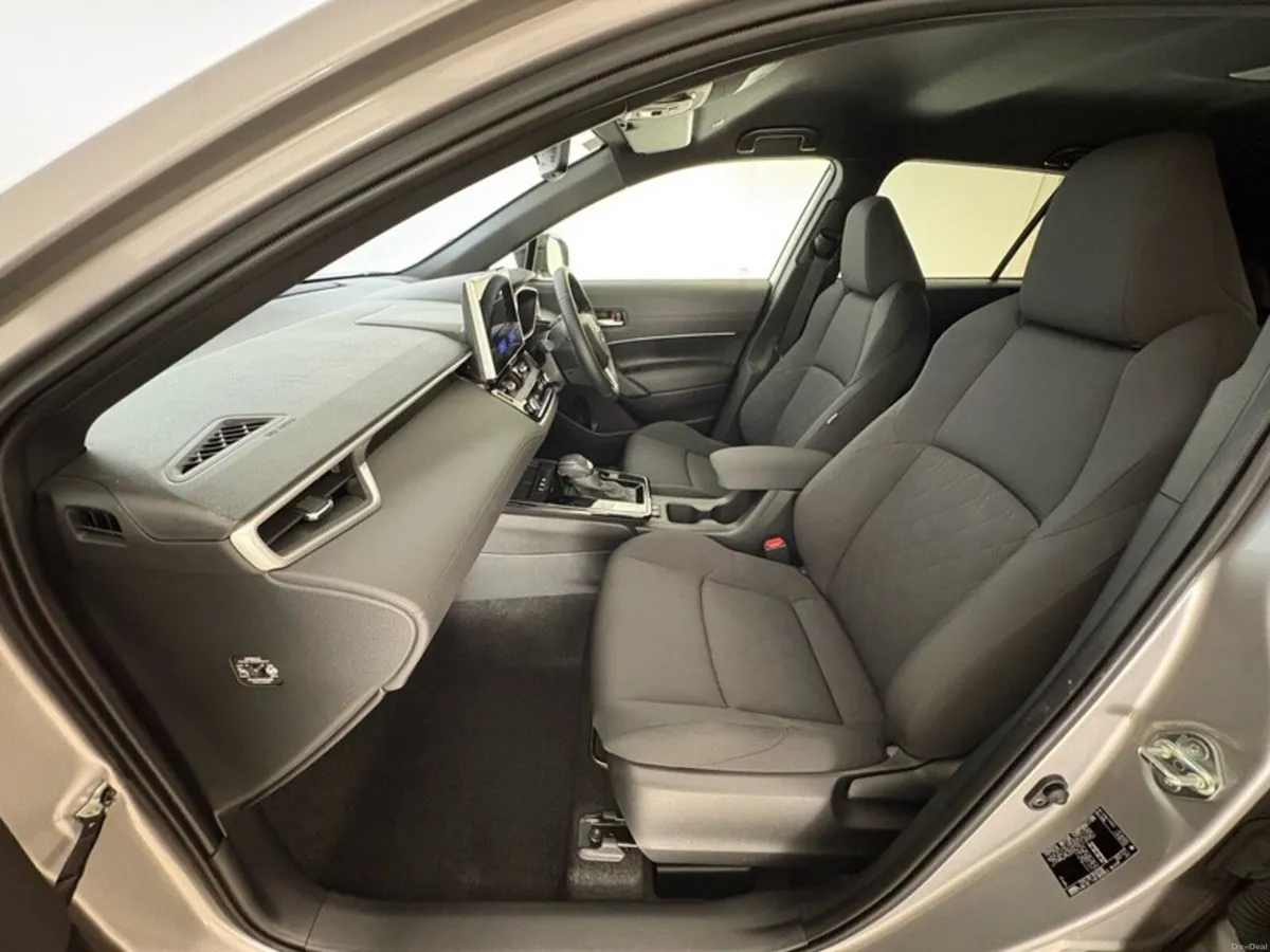 Toyota Corolla Cross Sport Hybrid - Image 6
