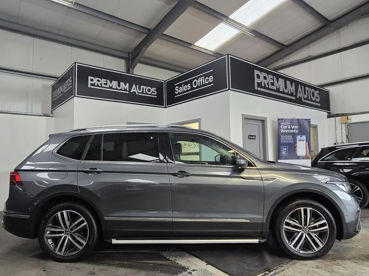 Volkswagen Tiguan 2023 7 SEATER AUTO ELEGANCE - Image 2