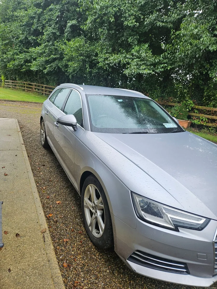 Audi A4 2016 - Image 2