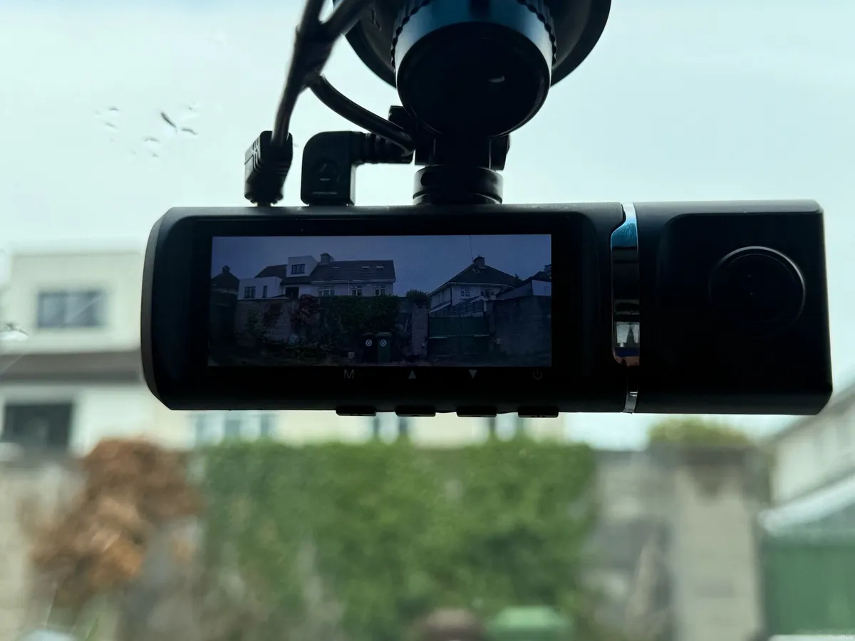 Car - Image 6