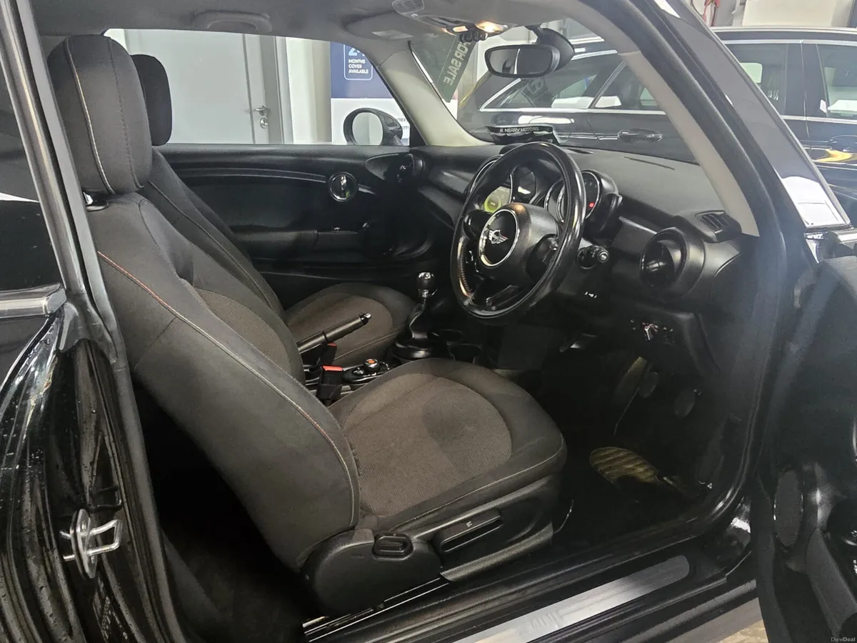 Mini Cooper 2015. 1.5D - Image 5