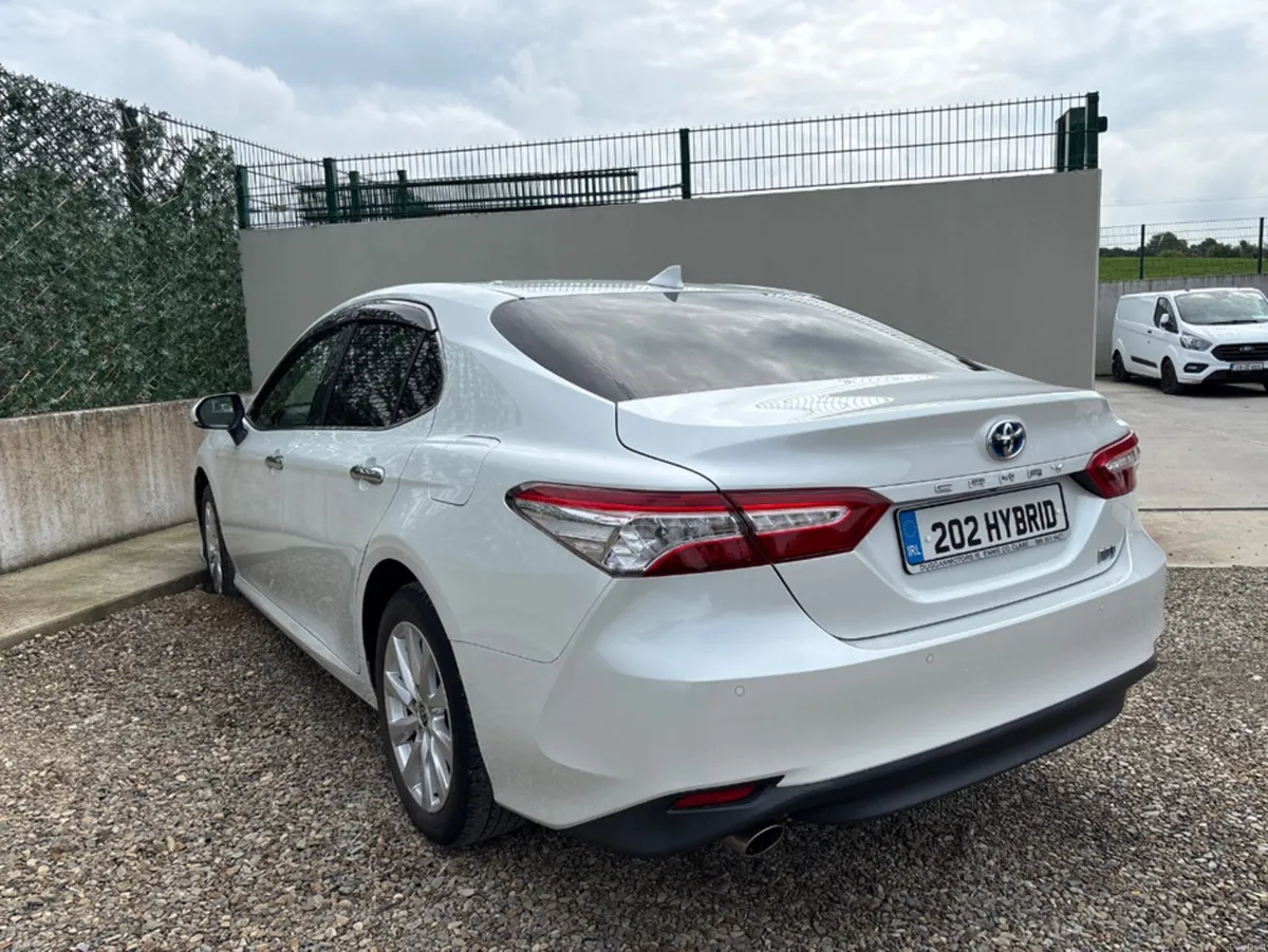 Toyota Camry Camry - Image 5