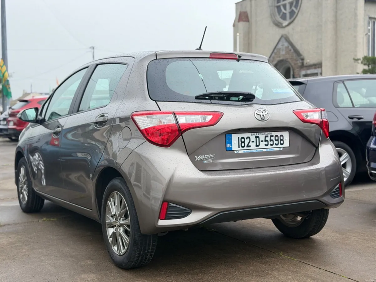 Toyota Yaris LUNA - Image 5