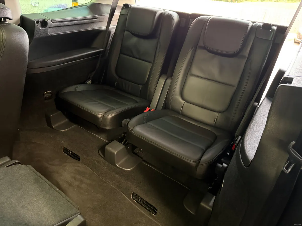 2017 Volkswagen Sharan 2.0 Tdi Highline - Image 2