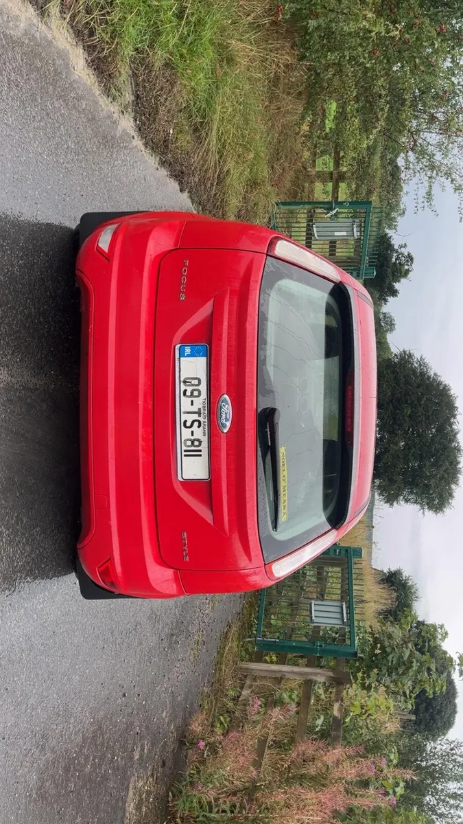 2009 Ford Focus - Image 4