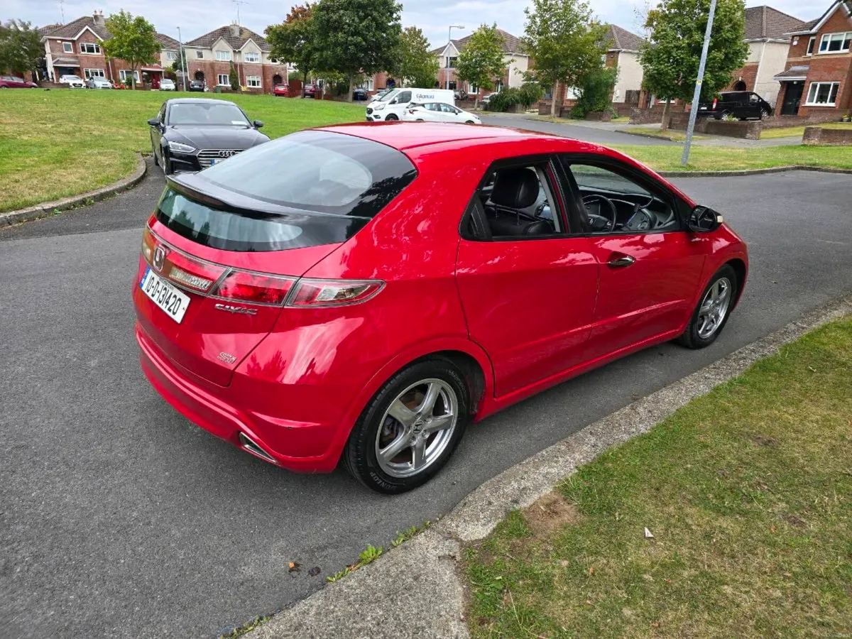 Honda Civic - Image 2