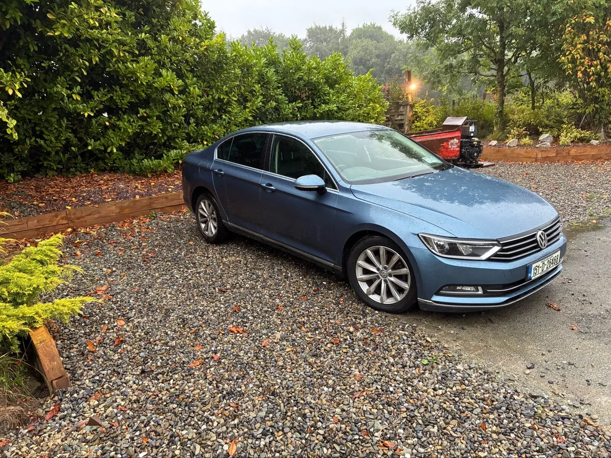Volkswagen Passat 2015 - Image 5