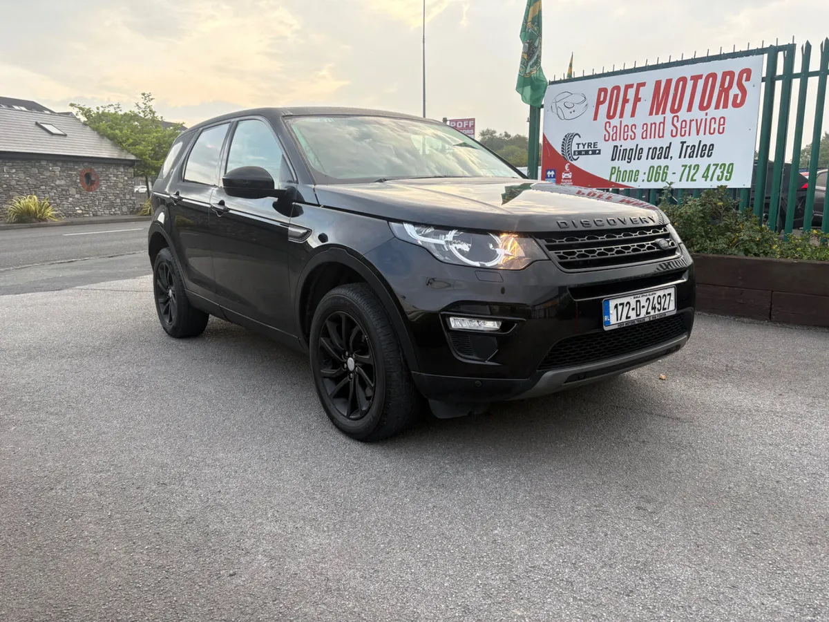 Land Rover Discovery Sport 2017 7 seater - Image 1