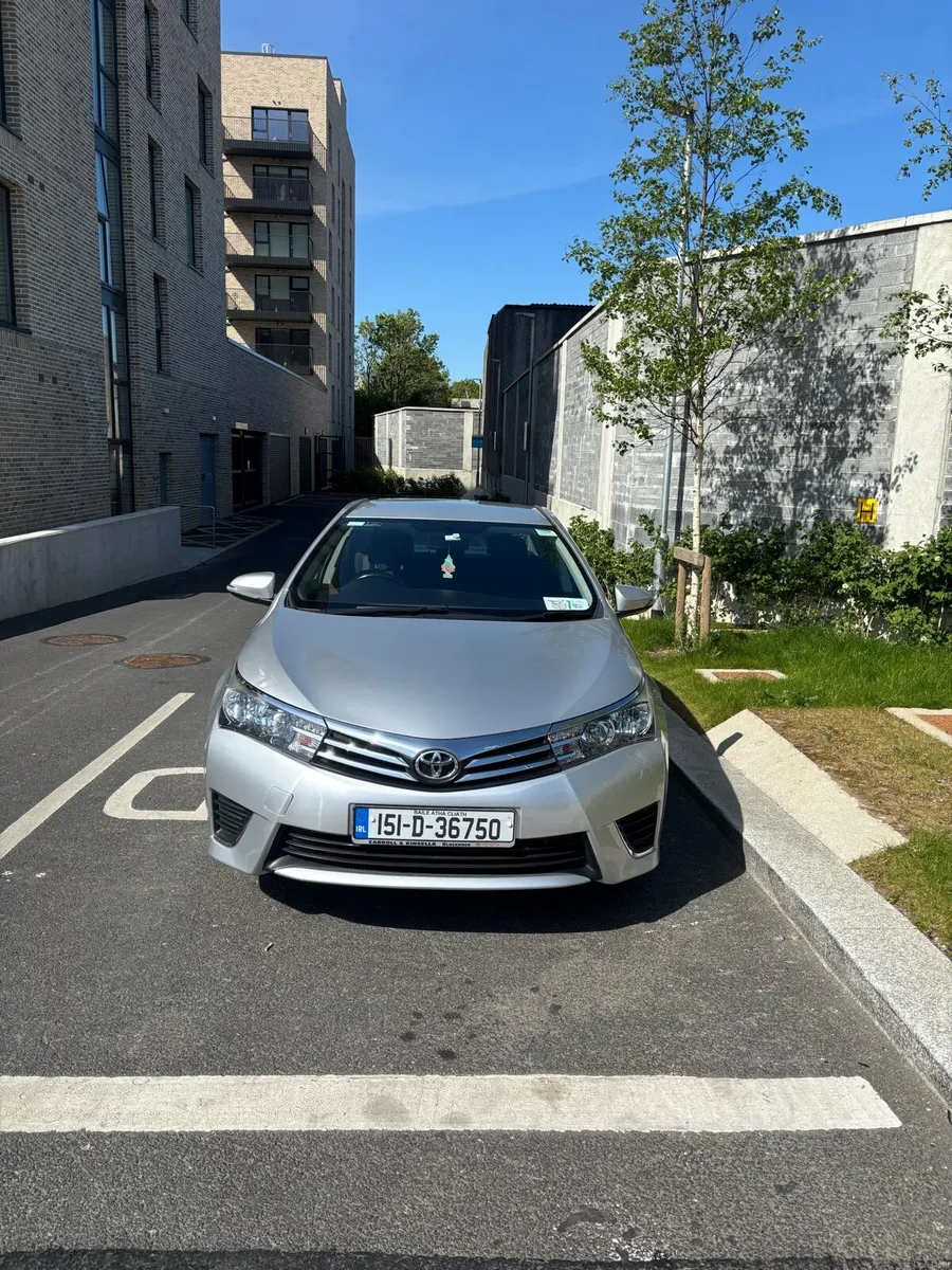 2015 Toyota Corolla - Image 3