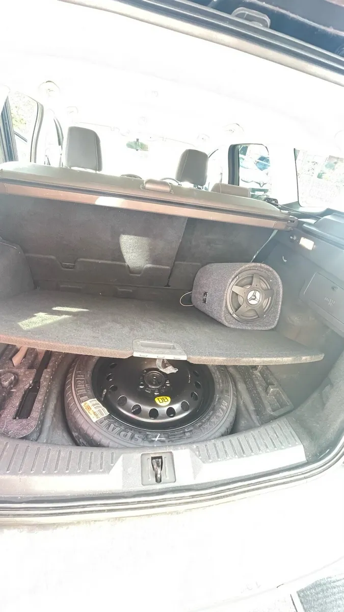Ford Kuga - Image 6