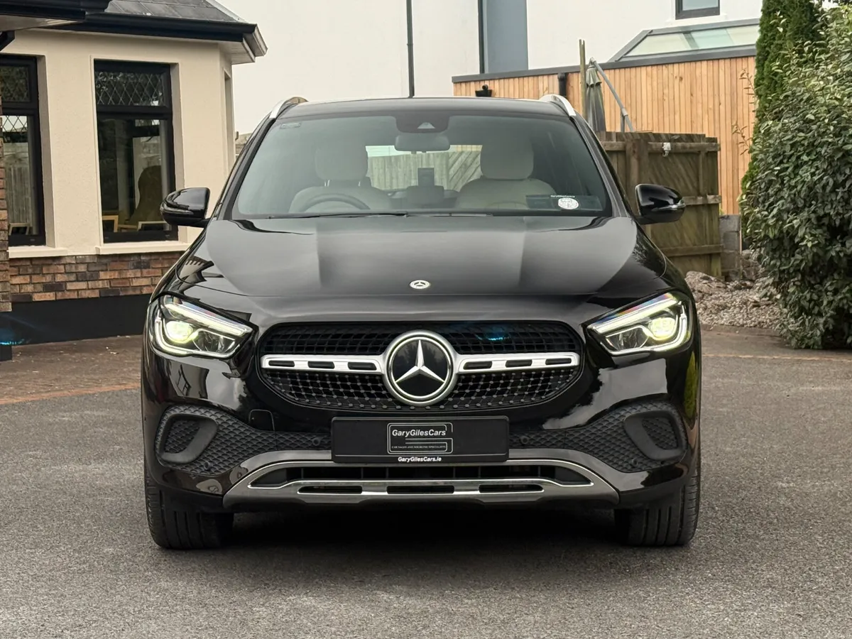 Stunning 222 Mercedes-Benz GLA200d! - Image 2