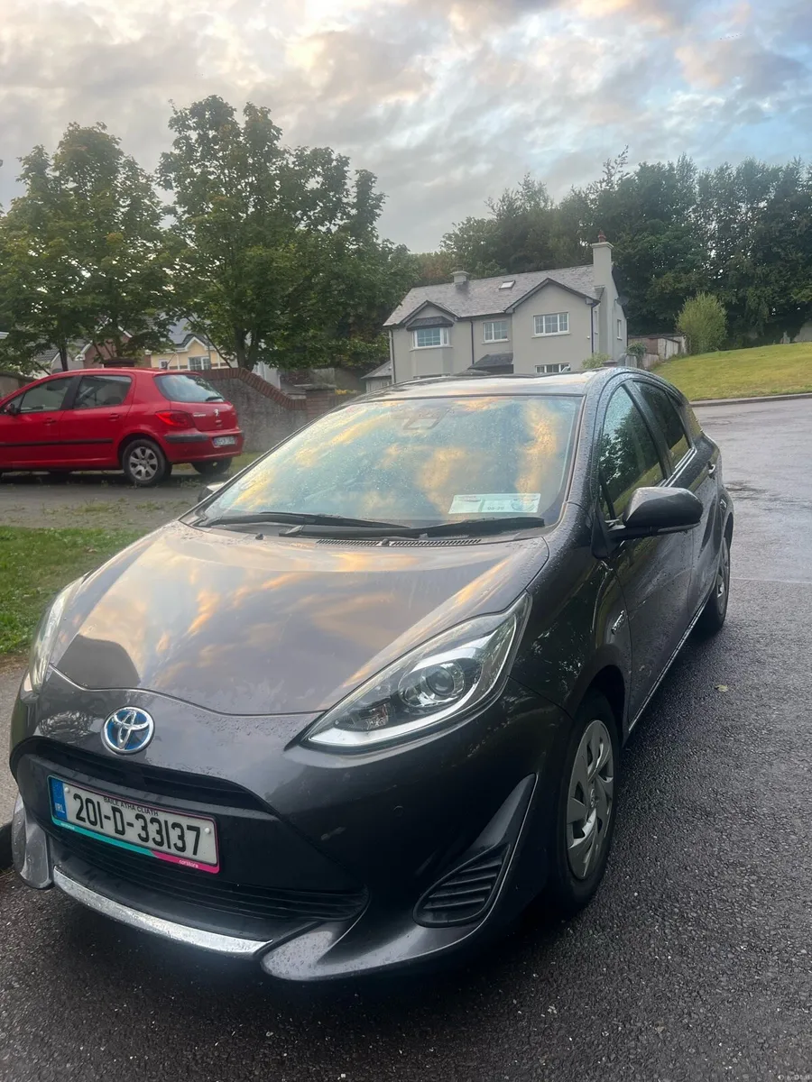 2020 TOYOTA AQUA AUTO HYBRID 1.5 PETROL - Image 1