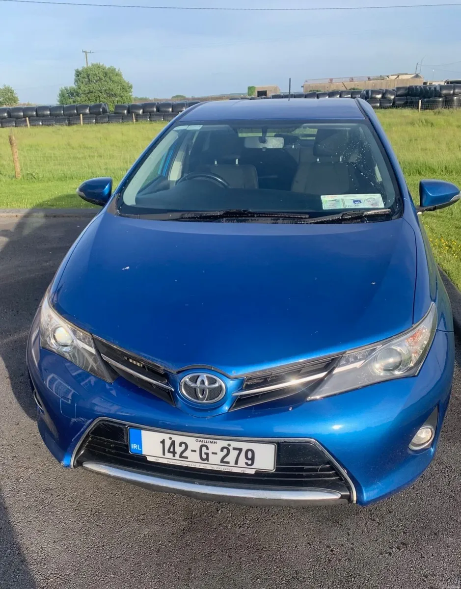 Toyota Auris 2014 Galway - Image 2